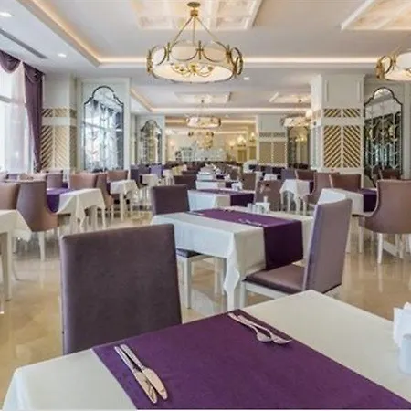 Resort Mary Palace & 5*