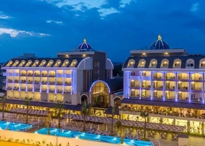 Mary Palace Resort & Spa