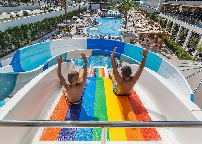 Mary Palace & Feriested