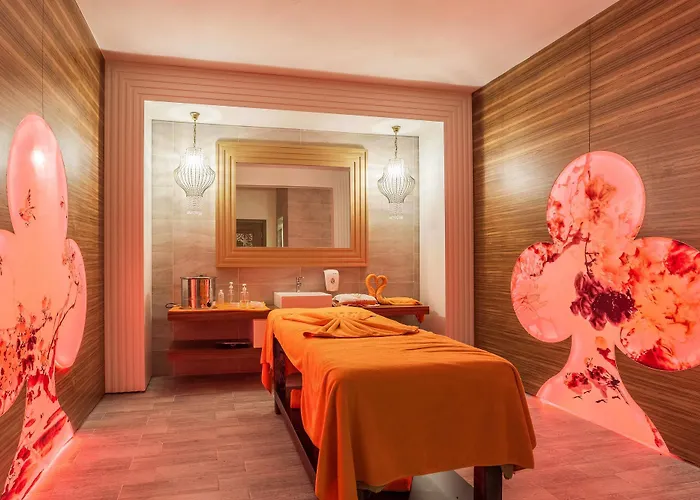 Mary Palace & 度假村